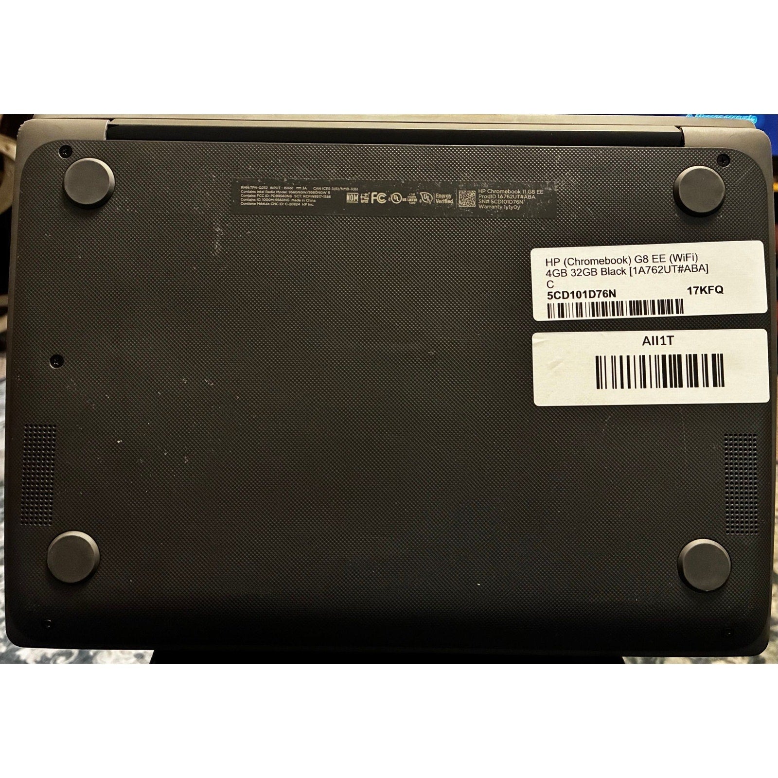 HP G8 Chromebook with charger 15"/32GB